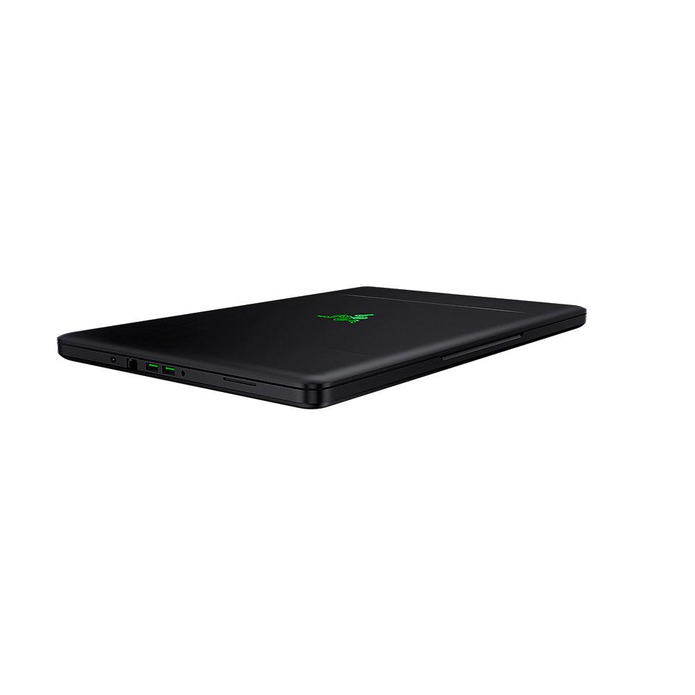 Razer Blade Pro 17 17,3"UHD i7-7820HK 32GB/1TB SSD GTX1080 Win10