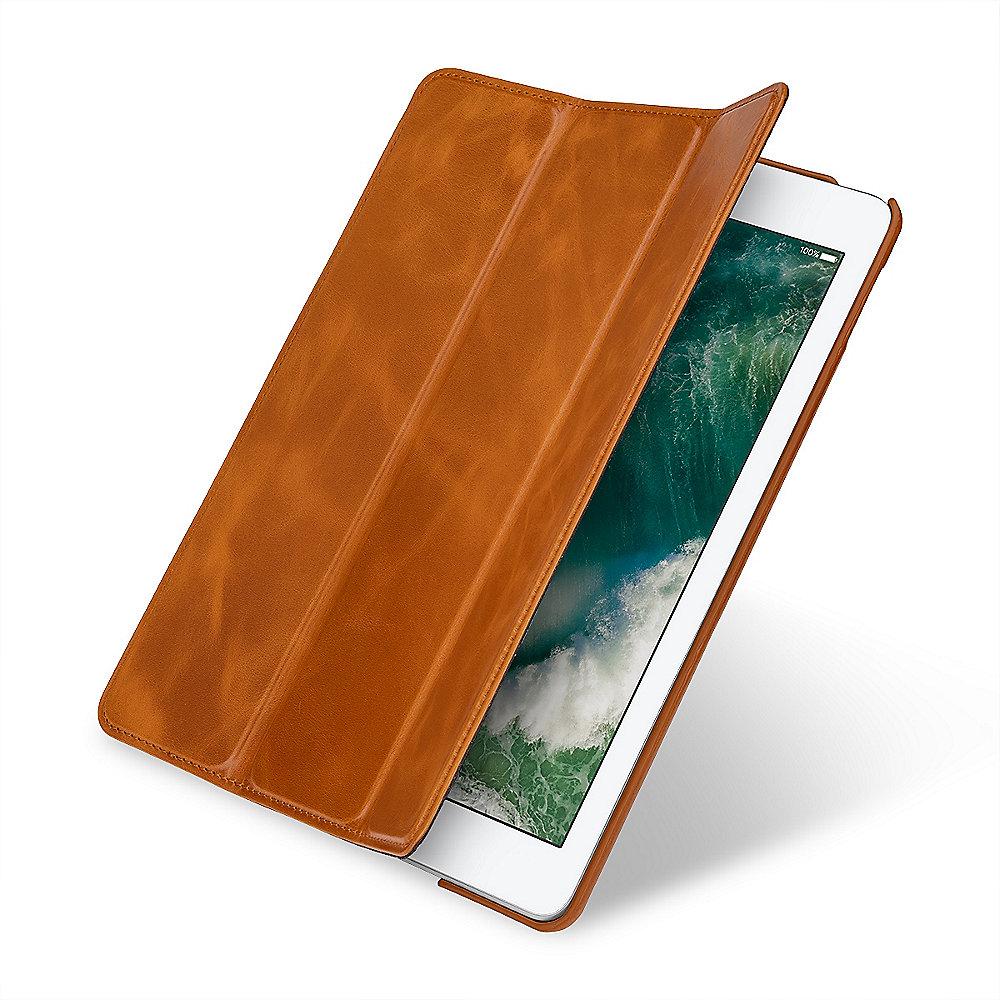 Stilgut Hülle Couverture aus Leder für Apple iPad 2017 (9.7), cognac